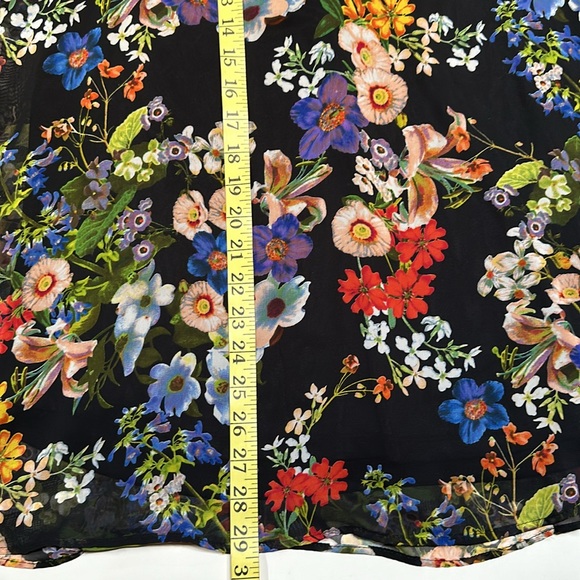 Jamie Tunic In Night Floral - Picture 7 of 11